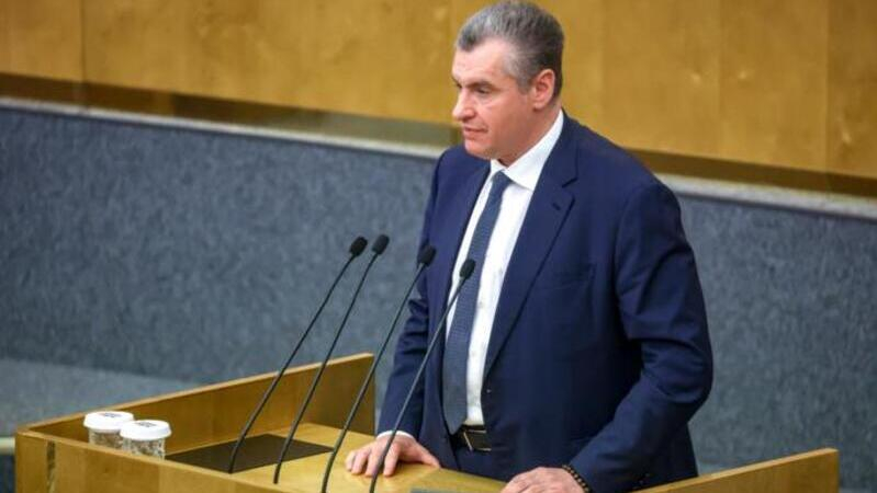 Слуцкий призвал проверить соблюдение прав школьников при приеме в 10-е классы