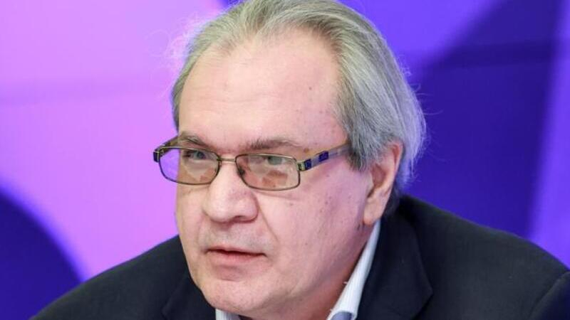 Фадеев назвал недопустимой ситуацию, чтобы дети мигрантов не ходили в школу 