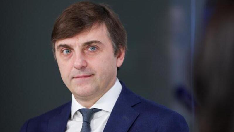 Кравцов объяснил, кто несет ответственность за использование ИИ в школе