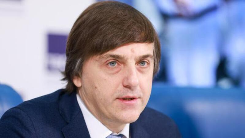 Кравцов назвал четыре главных нововведения 2026/27 учебного года