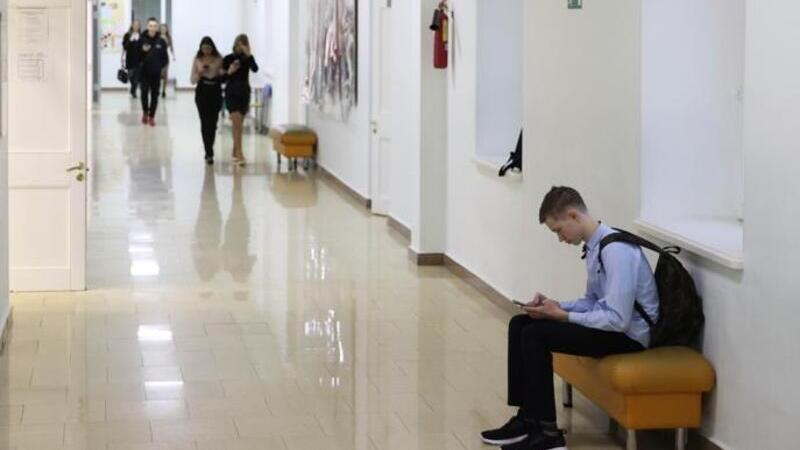 Оценку за поведение введут во всех школах России с 1 сентября 2027 года