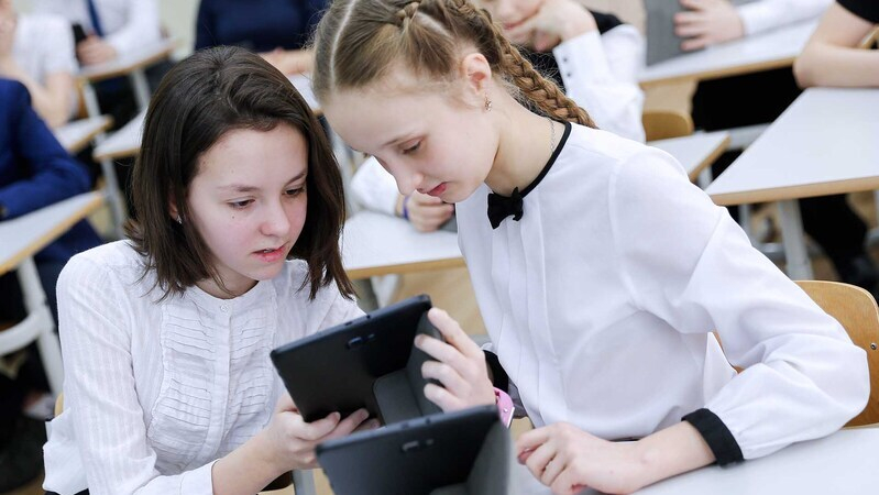 Минпросвещения видит востребованность финансовой грамотности в школах