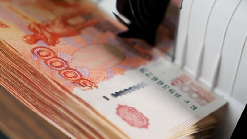 В Госдуме предложили ввести ежемесячные федеральные доплаты заслуженным учителям