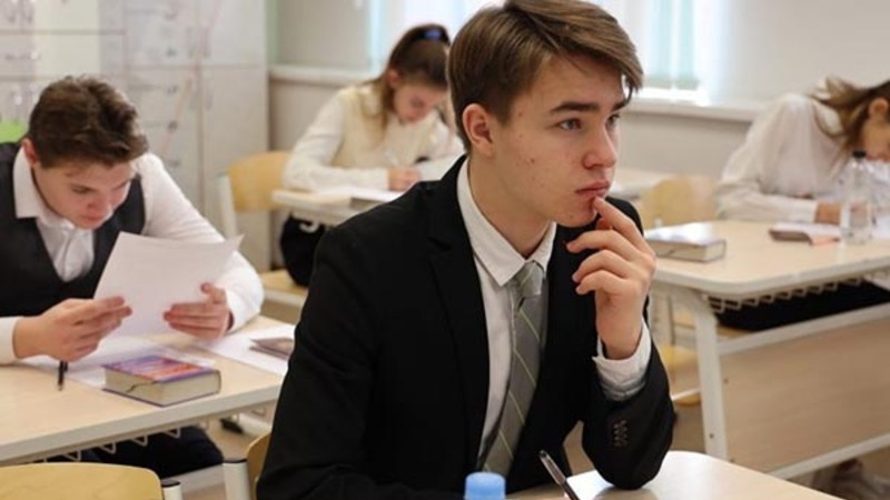 Об активизации мошенников перед ОГЭ и ЕГЭ предупредили в Общественной палате