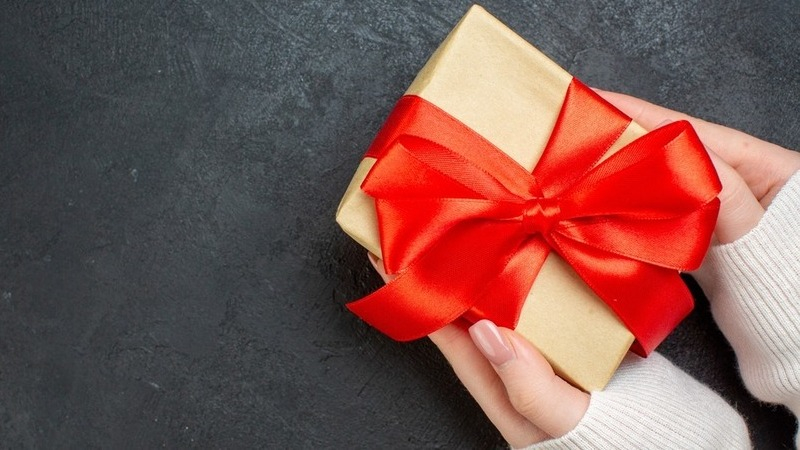 Лимит на стоимость подарков для учителей могут пересмотреть