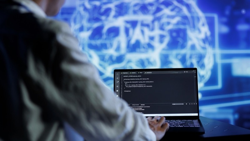 В Рособрнадзоре предостерегли от списывания на ЕГЭ из-за обученного ИИ