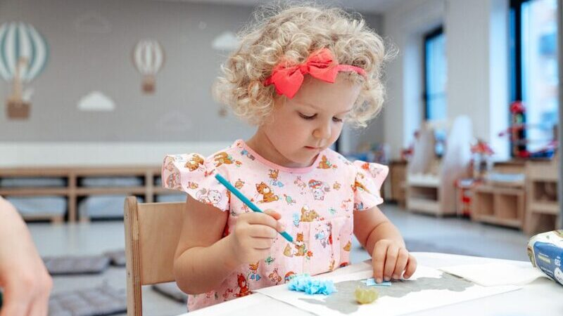 В Госдуме предлагают мотивировать компании на создание яслей