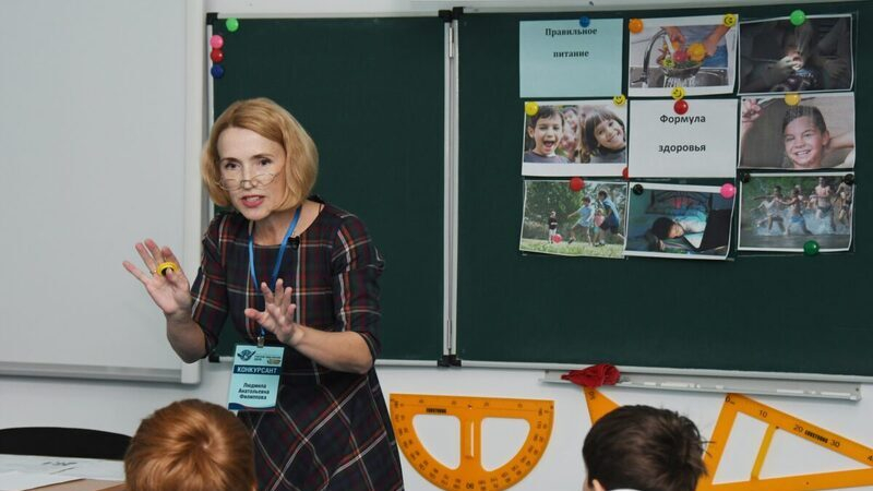 В Минпросвещения России ожидают указ об особом статусе педагогов