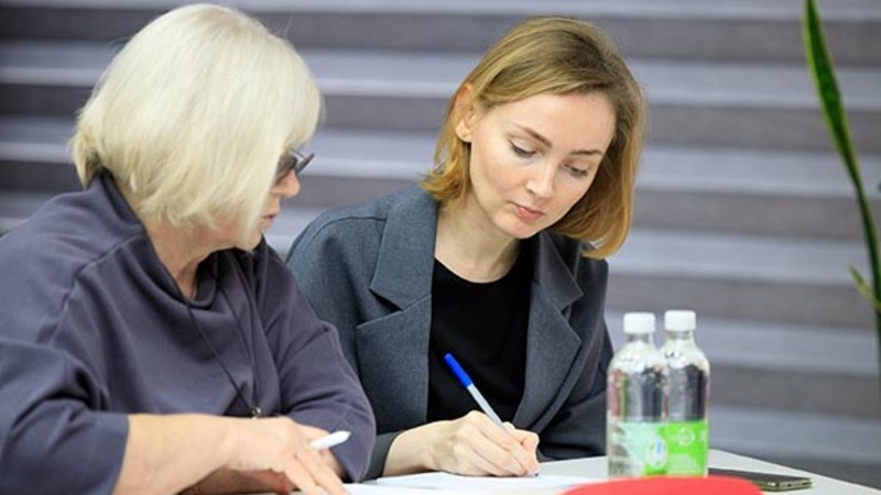 У российских учителей появится единое удостоверение